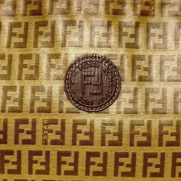 FENDI Zucca Monogram Large Clutch - Picture 10 of 12